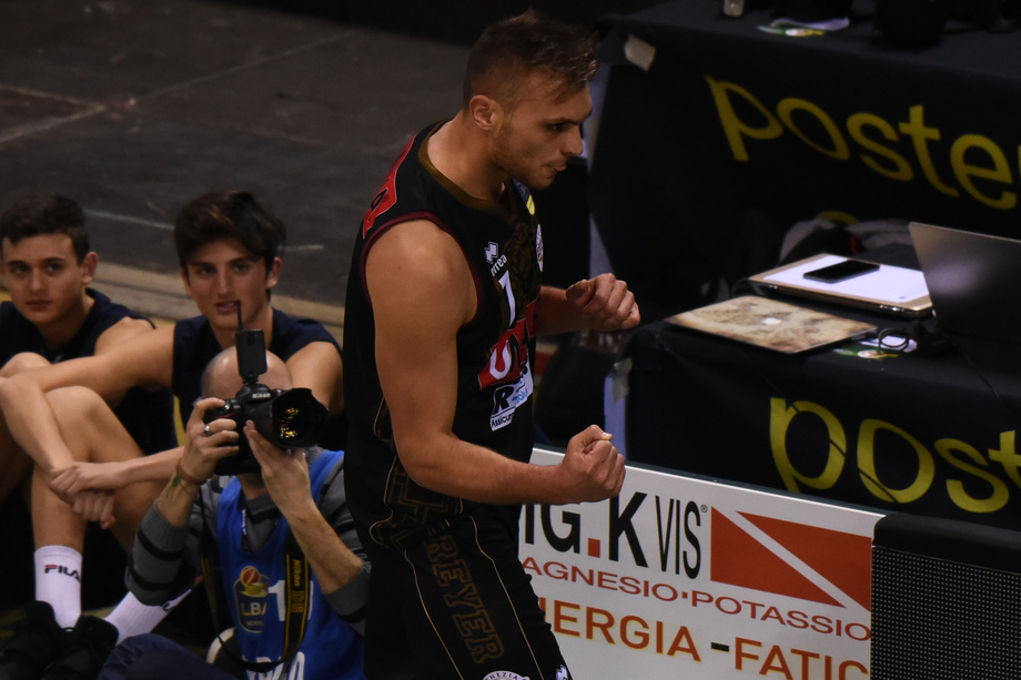 PosteMobile Final Eight: all'Umana non basta un super Tonut (seconda prova per un giocatore di Venezia in una Final8)