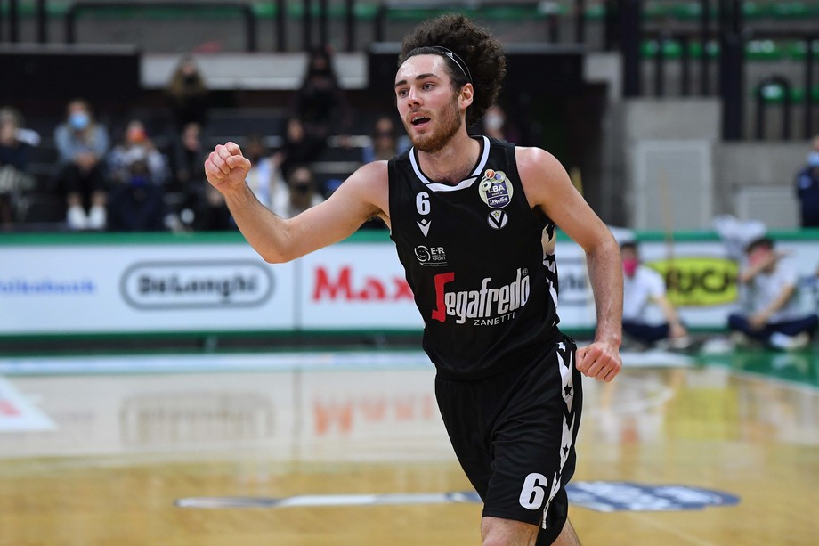 Virtus Segafredo Bologna, a Treviso è record societario di triple nei playoff (17). Pajola all'high stagionale in Serie A con 25 punti (6/7 da tre), 7 rimbalzi e 29 di valutazione