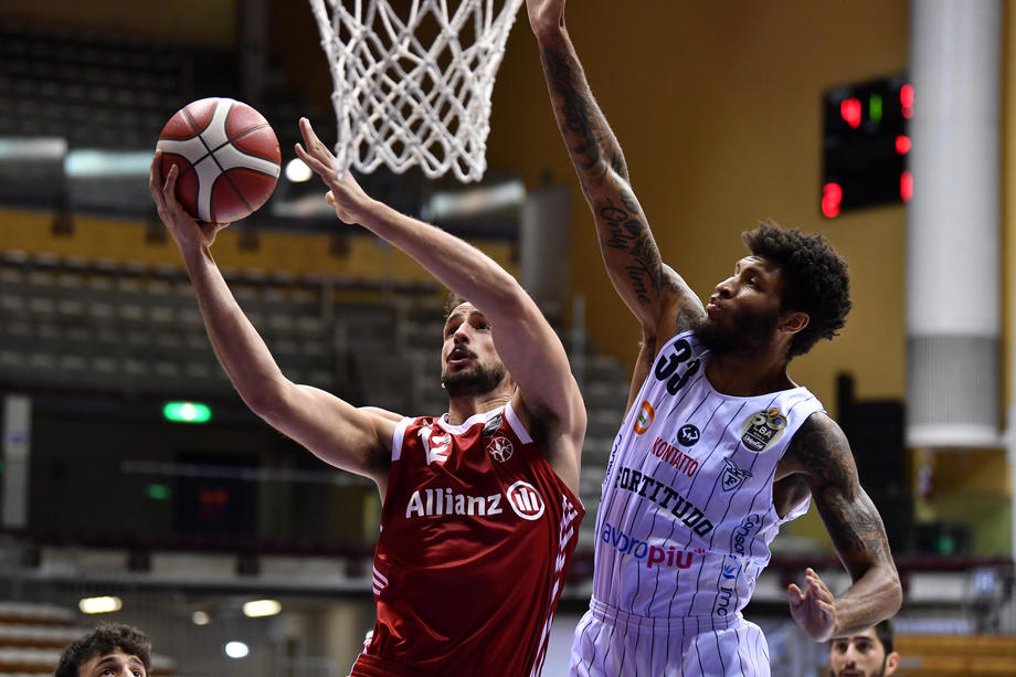 L'Allianz Pallacanestro Trieste chiude la stagione regolare con il successo contro la Fortitudo Lavoropiù Bologna