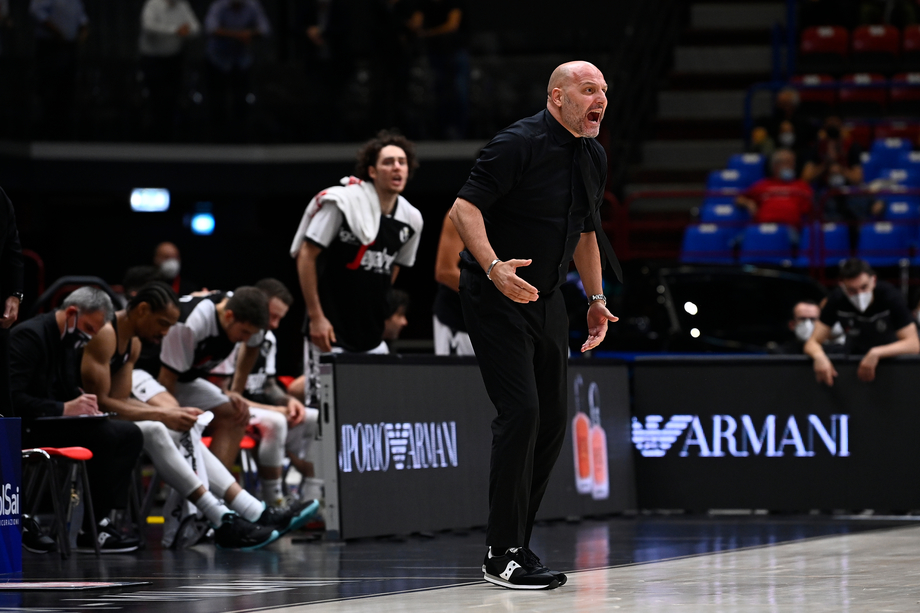 Virtus Segafredo Bologna, Djordjevic dopo gara 3: 'Decisiva la supremazia a rimbalzo'