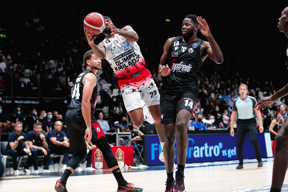 Verso la grande sfida - Il 183° duello tra A|X Armani Exchange Milano e Virtus Segafredo Bologna su Rai 2 mercoledì alle 16
