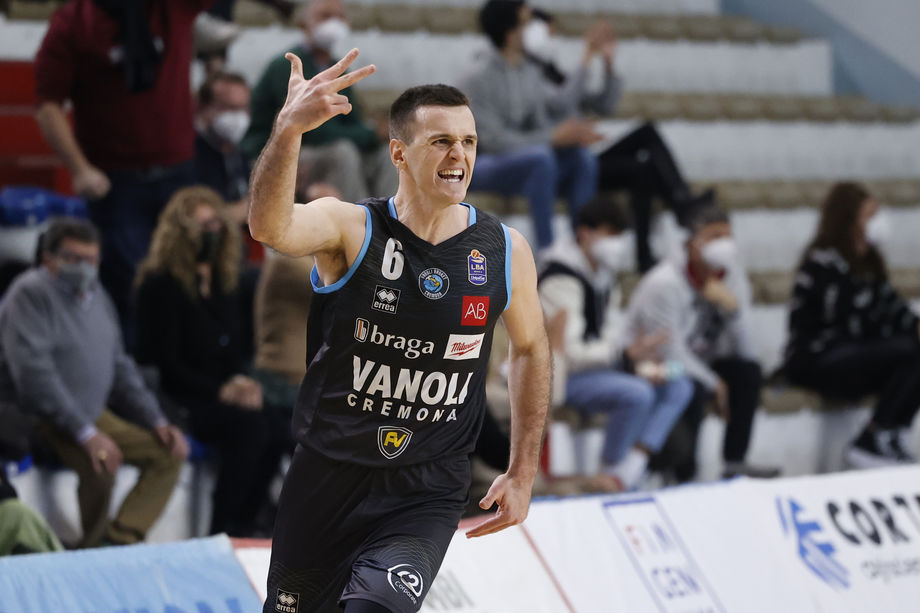 Vanoli Cremona, il +48 di valutazione di Pecchia contro Sassari è il nuovo record assoluto delle ultime 4 stagioni
