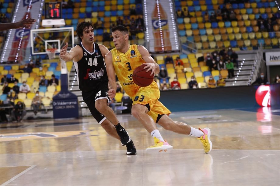 Eurocup: non basta Teodosic alla Segafredo sul campo di Gran Canaria. Trento beffata da Amburgo