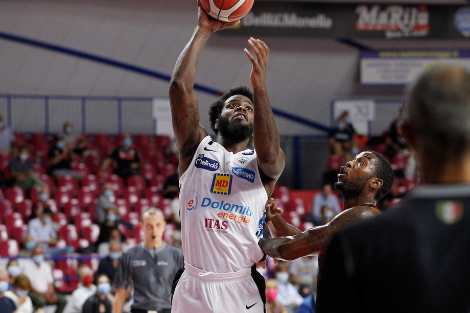Dolomiti Energia Trentino, Kelvin Martin si presenta: «Qui a Trento riparto da zero: difesa e fiducia le due parole chiave per vincere»