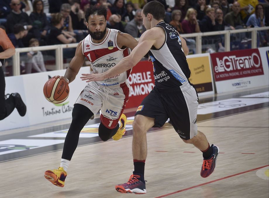 Dolomiti Energia, ingaggiato James Blackmon