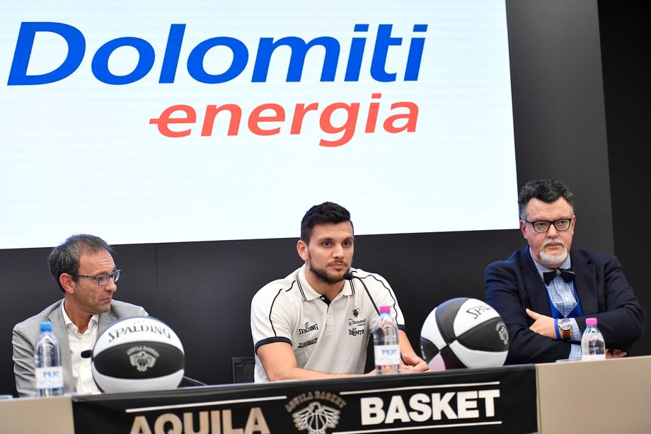 Dolomiti Energia, presentato Alessandro Gentile: 'Credo in questo progetto, pronto a mettermi in gioco'
