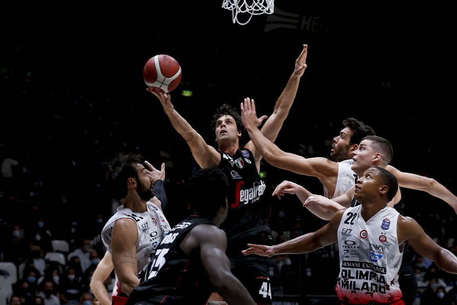 Verso la grande sfida - La Virtus Segafredo Bologna ha vinto gli ultimi 5 confronti diretti