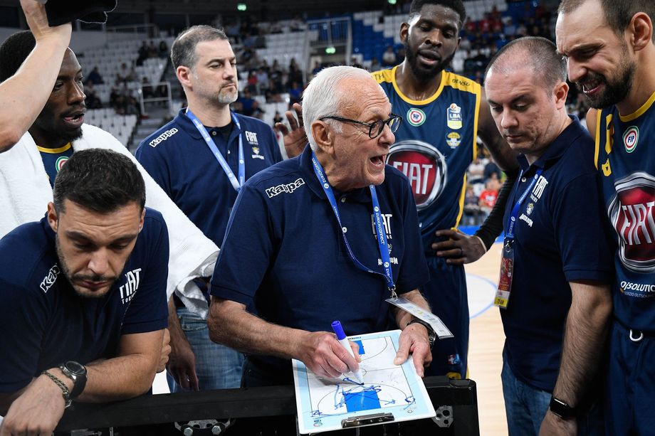 Fiat Torino, coach Brown torna negli States per un piccolo intervento: guida tecnica a Paolo Galbiati