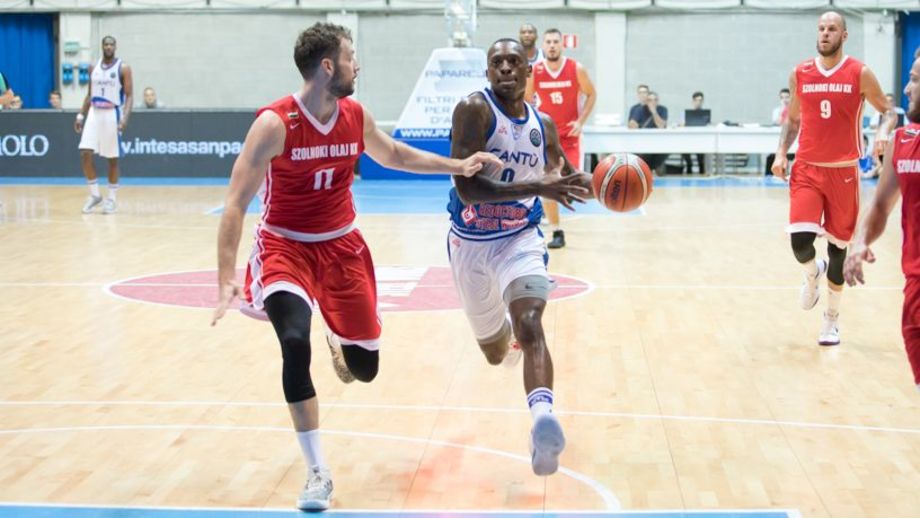 BCL, Cantù si aggiudica allo sprint la gara di andata dei preliminari contro lo Szolnoki Olaj 