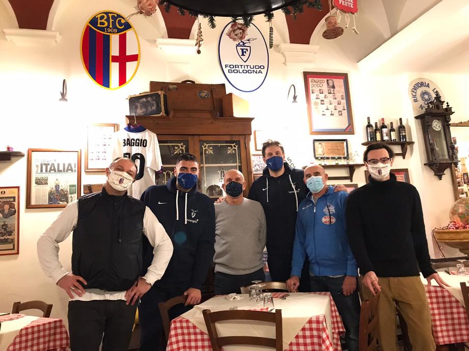 Il 'Pranzo della Domenica Christmas Edition': più di 1.600 pasti, 12 città, 12 ristoranti e l’atmosfera di un pranzo natalizio in corsia per medici e infermieri