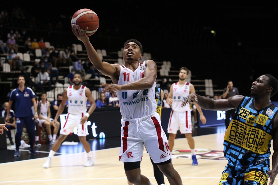 Eurosport Supercoppa, nel finale la UNAHOTELS Reggio Emilia rimonta e batte la Vanoli Cremona