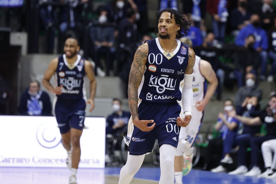 Fortitudo Kigili Bologna, la leadership di Frazier: “Un passo alla volta. Il derby? Non vedo l’ora di entrare nella storia di Basket City”