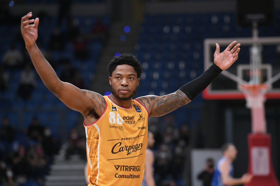 Carpegna Prosciutto Pesaro, l’esplosione di Tyrique Jones: “Mi aspettavo di poter essere decisivo sin da subito in Italia. Ora puntiamo ai playoff”