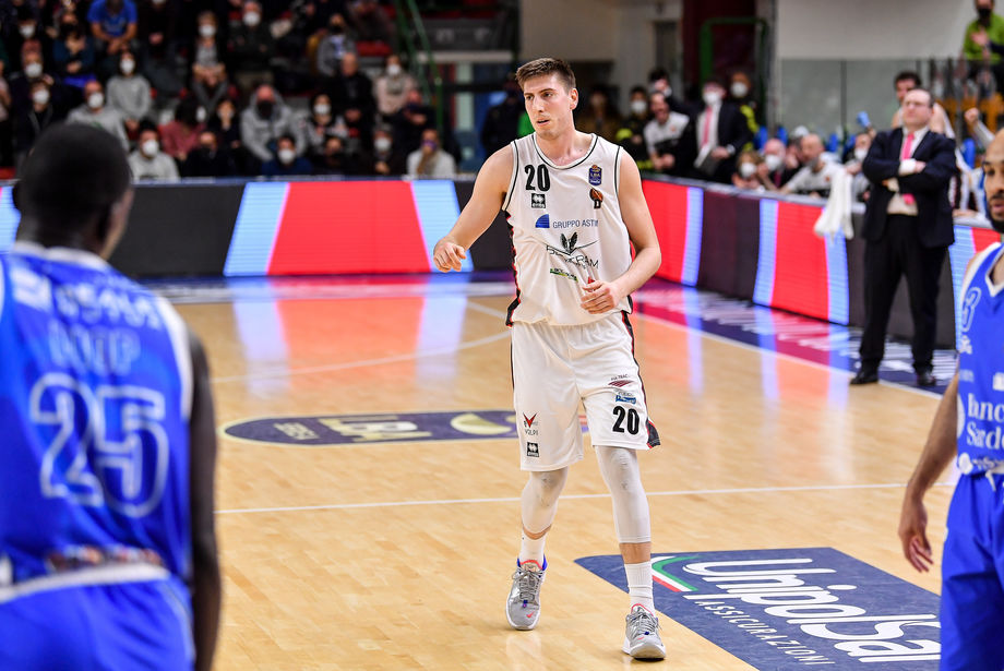 Bertram Tortona, la sorpresa Severini: “Fondamentale nella mia crescita il rapporto con coach Ramondino. Spero di restare qui a lungo”