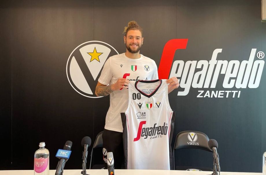 Virtus Segafredo, presentato Cordinier: 'Sono qui per migliorare, passo dopo passo, in un club che vuole vincere'