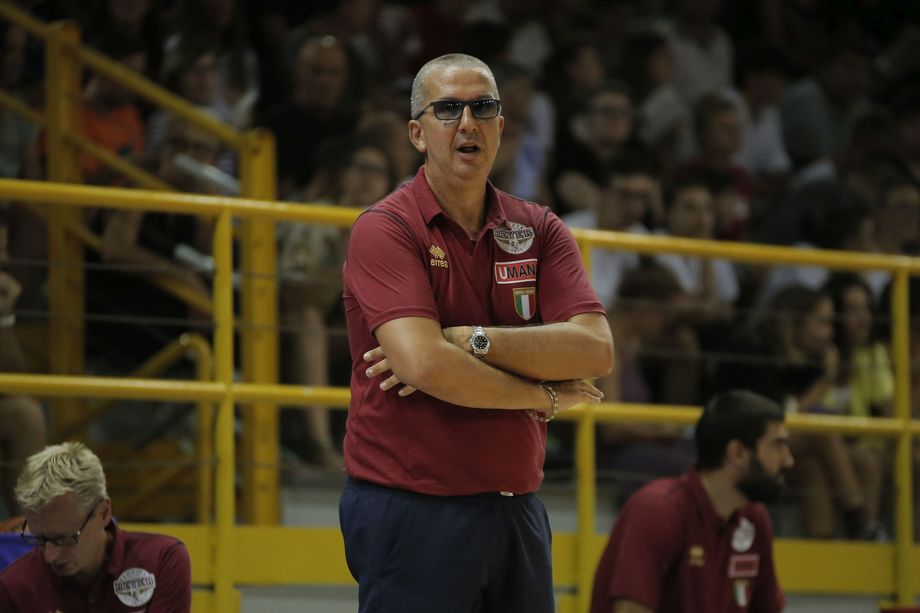 Verso la Zurich Connect Supercoppa. De Raffaele: 'Contro Brindisi dovremo giocare una partita solida e fisica'