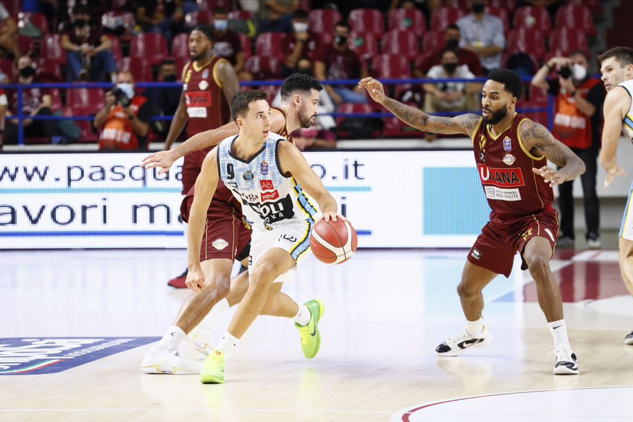 Alle 17.30 su Eurosport 2 la 33ª sfida nella storia tra Vanoli Cremona e Umana Reyer Venezia 
