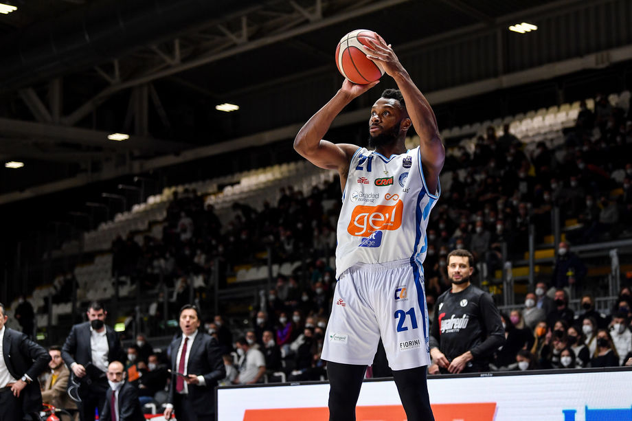 GeVi Napoli, risoluzione consensuale con Eric Lombardi