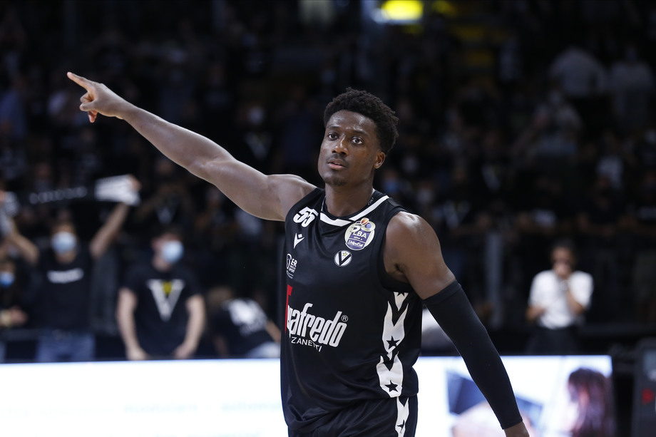 Segafredo Bologna, 9 vittorie consecutive nella postseason per eguagliare Siena e l'ultima Virtus tricolore del 2001