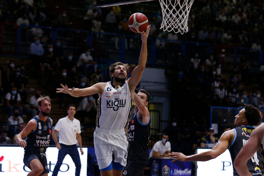 Germani Brescia – Fortitudo Kigili Bologna domenica su Eurosport 1: Mancinelli a 9 minuti da quota 10.000 in Serie A