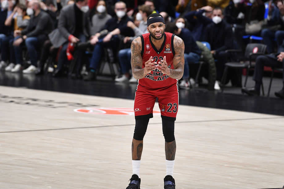 Hines e Delaney non completano la rimonta a Berlino, A|X Armani Exchange ancora k.o. in Eurolega
